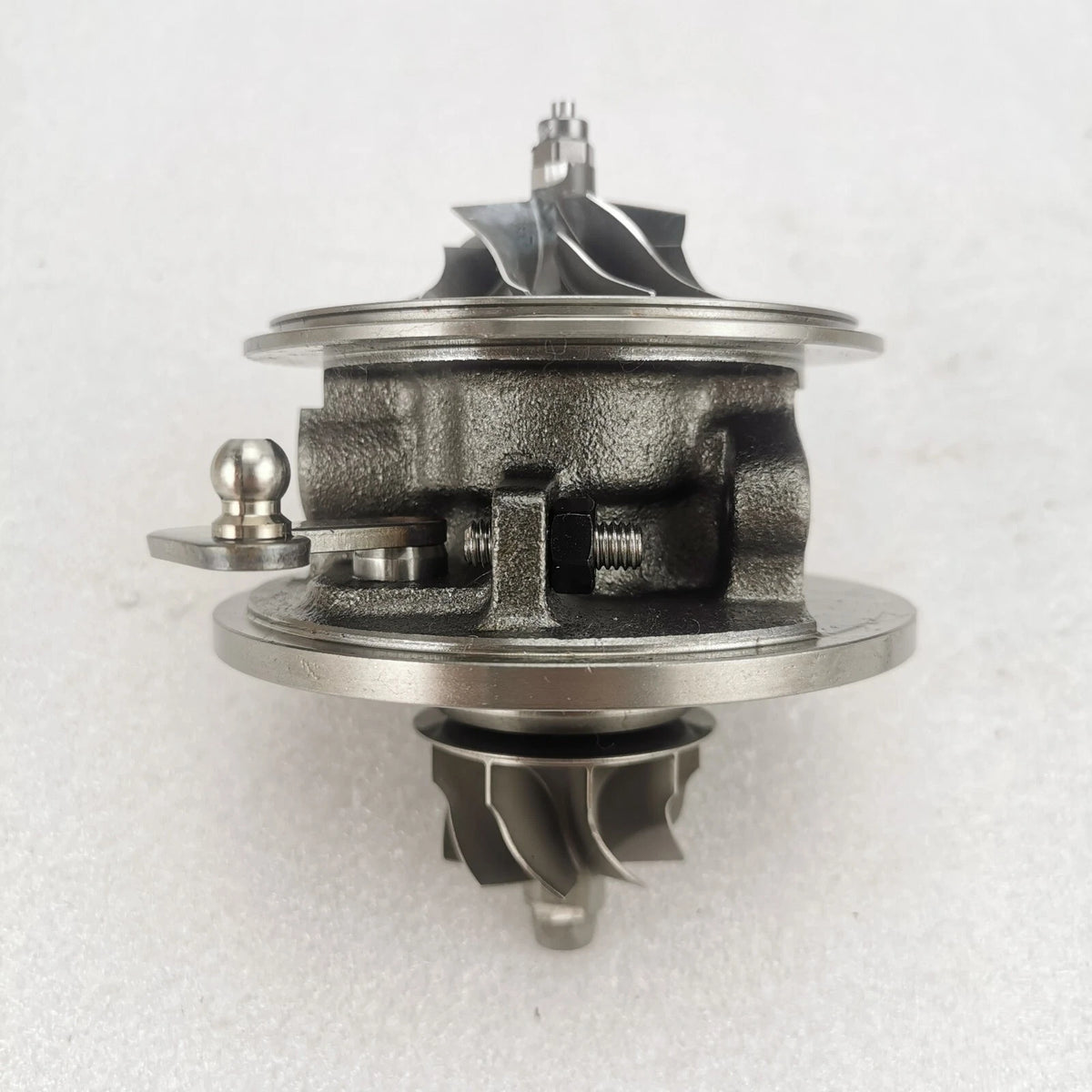 Turbo Cartridge 54399700110 54399700110 LR004527 LR021046 For 2007-10 Land Rover