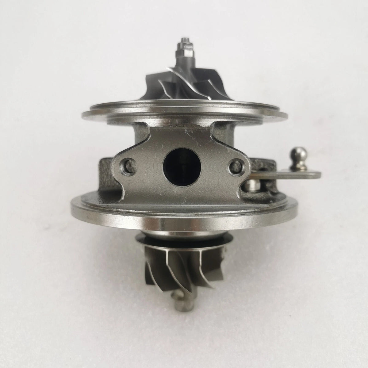 Turbo Cartridge 54399700111 54399880111 LR021045 LR004039 For 2005-10 Land Rover