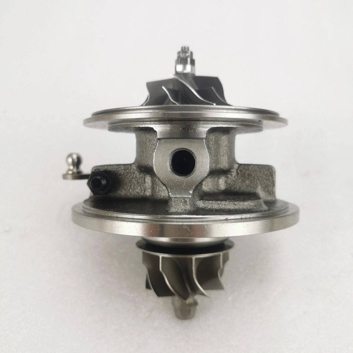 Turbo Cartridge 54399700111 54399880111 LR021045 LR004039 For 2005-10 Land Rover