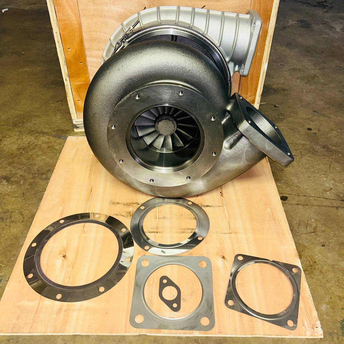 Turbo Replacement fits HT100 5457232 3803475 1987-93 Cummins C2000 Truck Various