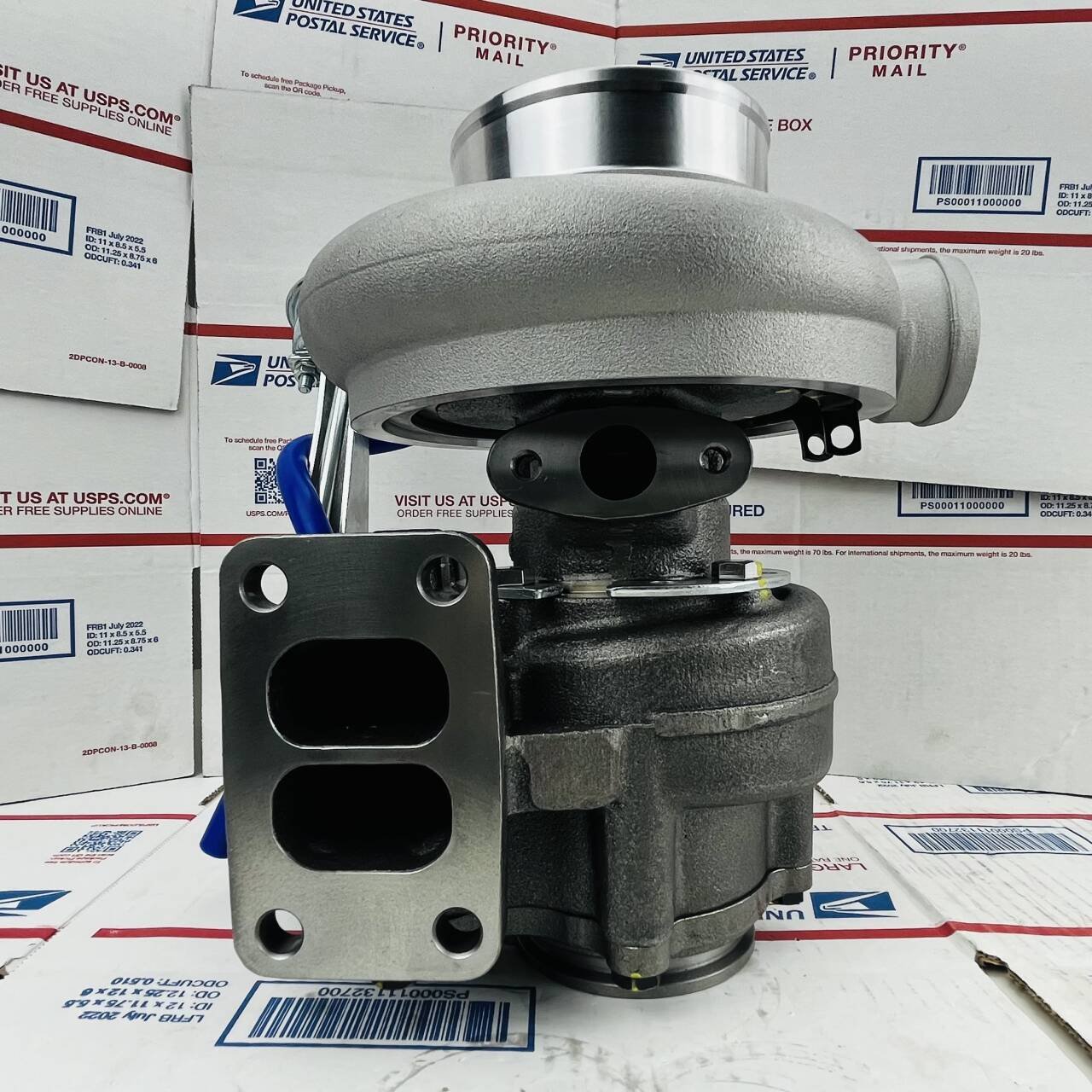 New Turbocharger 3599725 3536321 For HX35W Cummins Truck 6BTAA 6BTE 5.9L