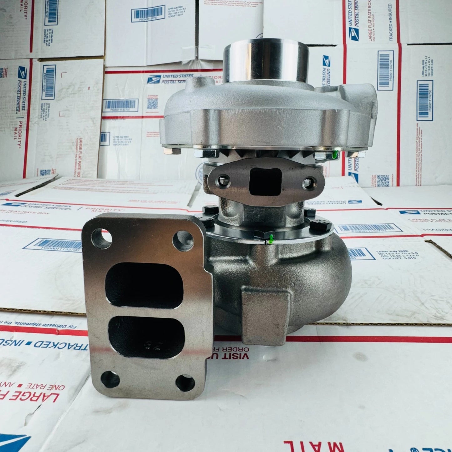 New Turbocharger 6205-81-8110 For TA3103 Komatsu PC100-5 PC120-5 S4D95L Engine