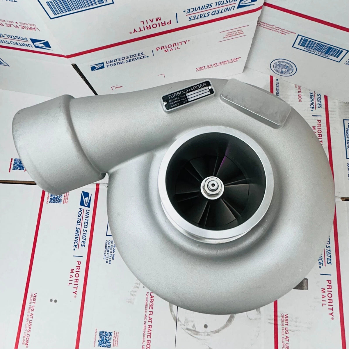 New Turbo 6505-55-5260 For KTR110 Komatsu D475A-3/D475A-5/SDA12V140-1