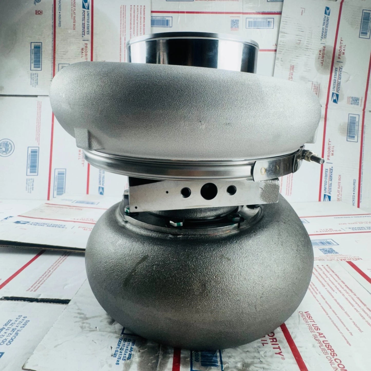 New Turbocharger 704837-0006 For Waukesha Induatrial Gen Set UTL9406