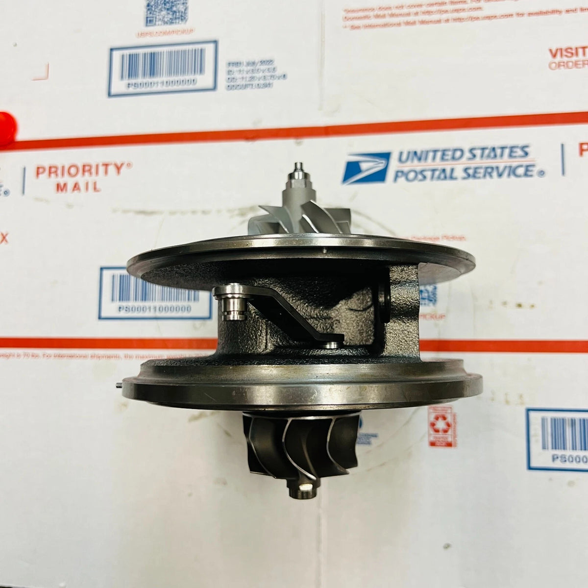 GTB2056VZK Turbo CHRA 810587-0001 059145874M for Audi A6 VW Touareg 3.0 TDI