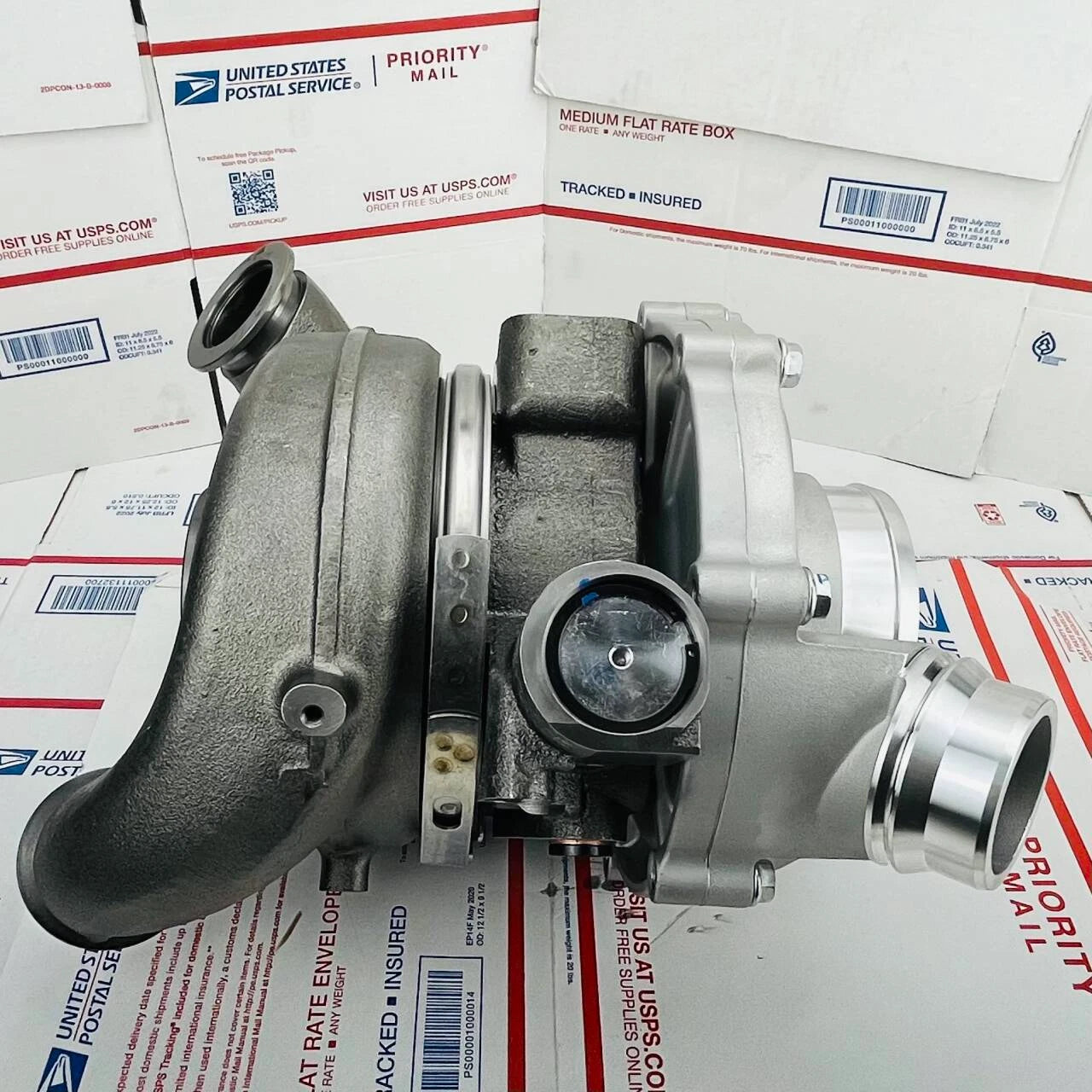 AVNT3788 Turbocharger 888143-0001 For Ford F-250 F-350 F-450 6.7L Power Stroke