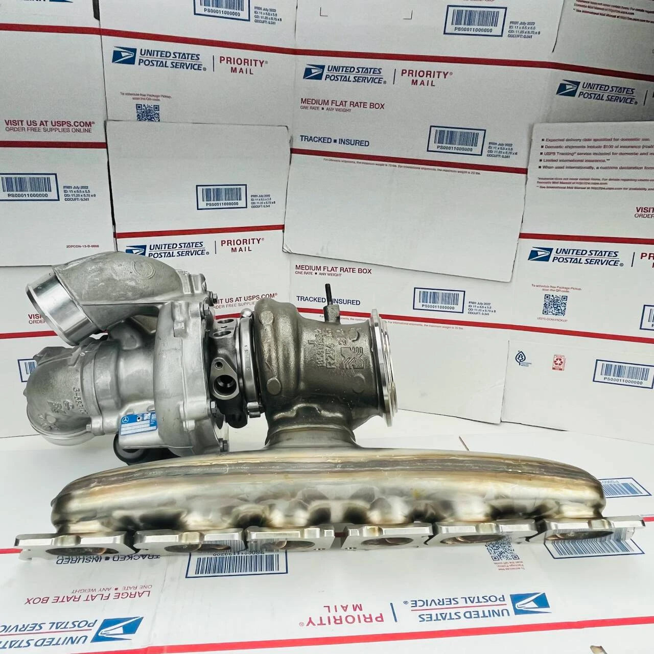 OEM Genuine Turbocharger  A2560901100 For Mercedes AMG GT53 4MATIC X290