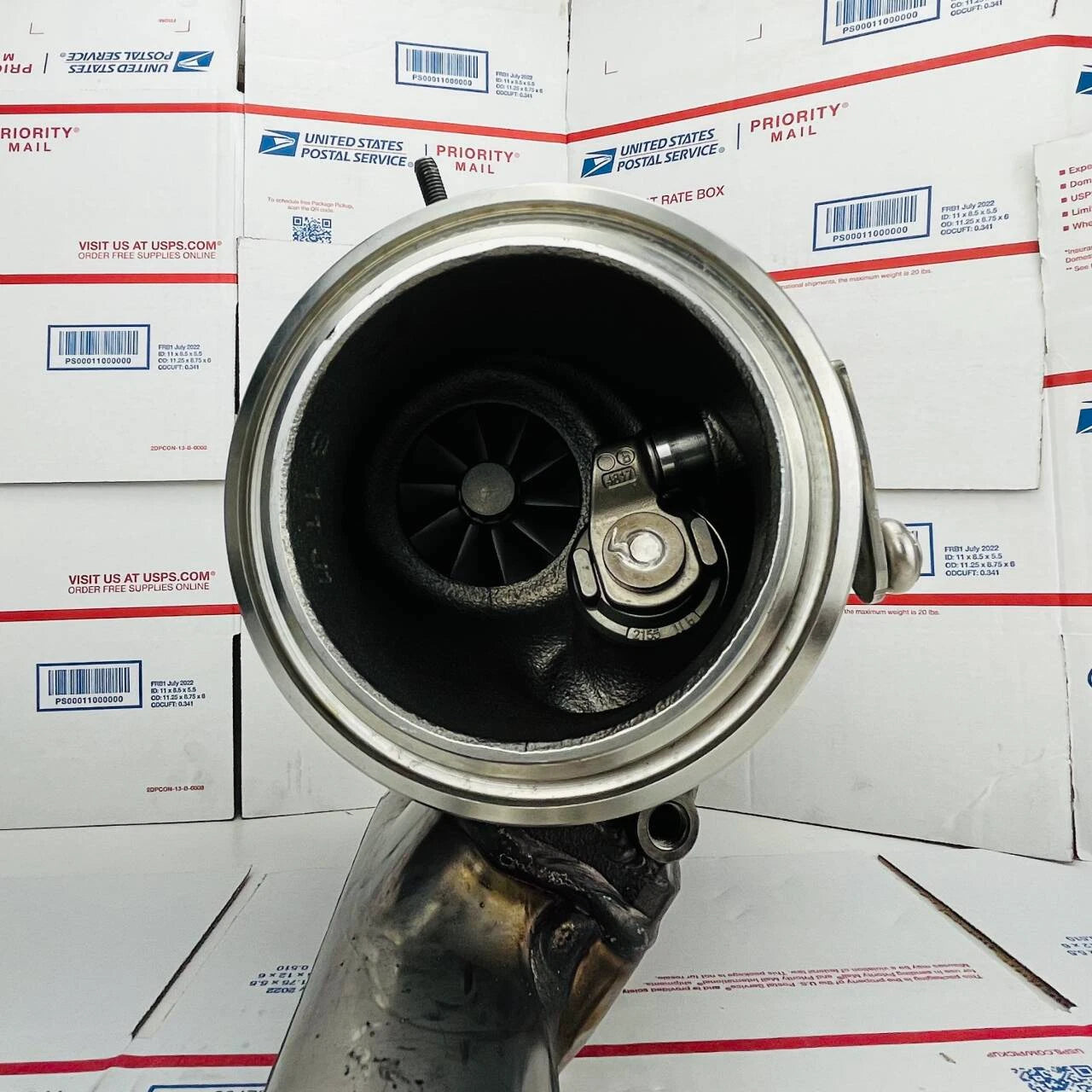 OEM Genuine Turbocharger  A2560901100 For Mercedes AMG GT53 4MATIC X290