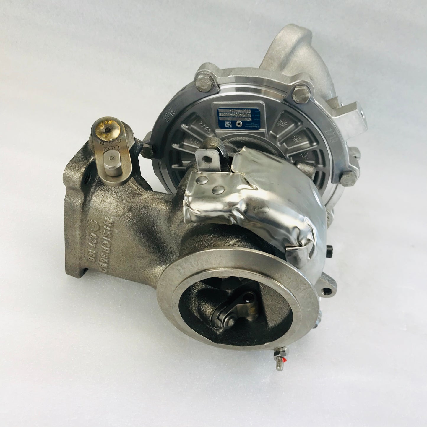 BorgWarner OEM Turbo 53269700004 for BMW 335D 535D 635D X3 X5 X6 35D M57D30TU2