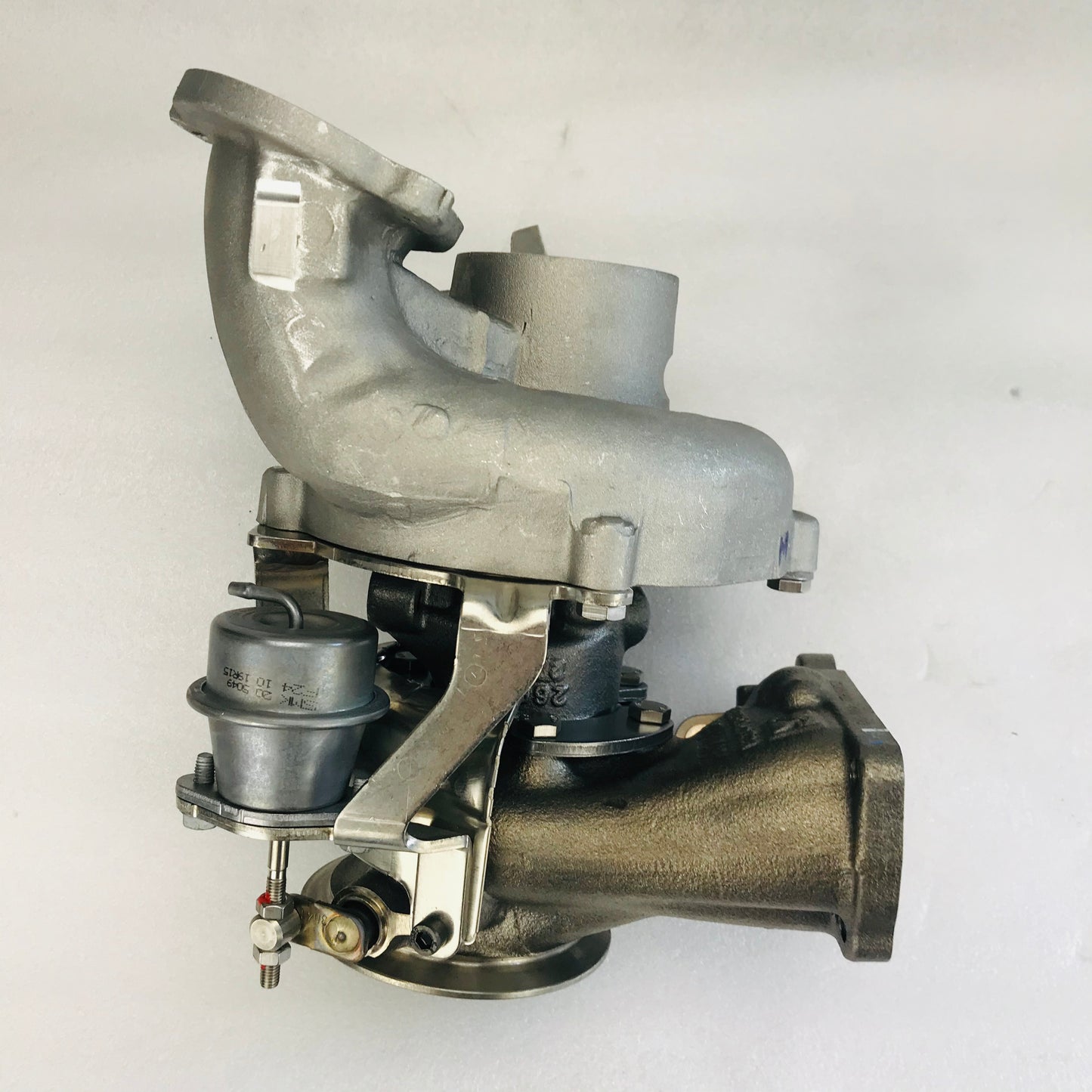BorgWarner OEM Turbo 53269700004 for BMW 335D 535D 635D X3 X5 X6 35D M57D30TU2