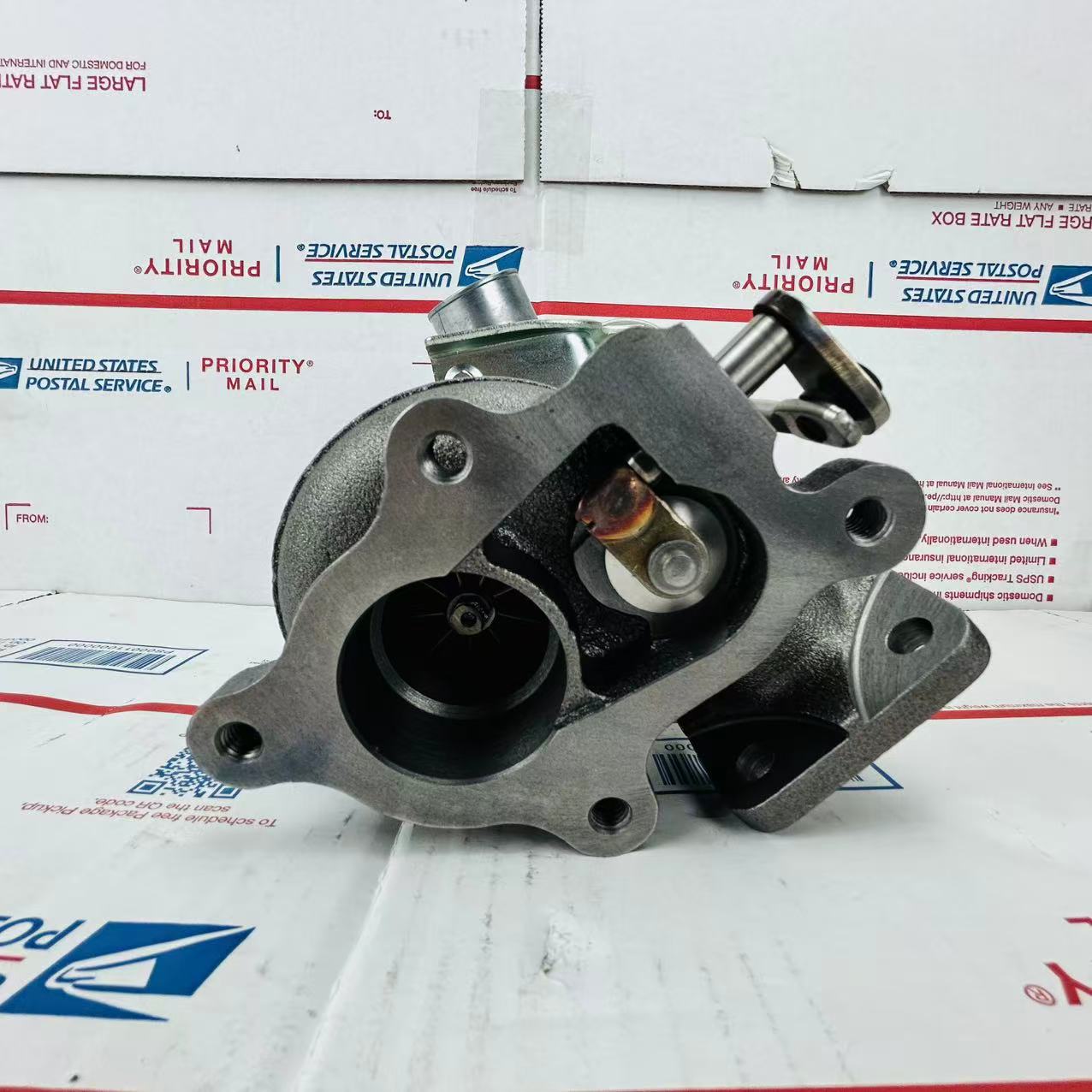NEW Turbocharger 1G934-17012 1G934-17011 For TRHF3 Kubota Engine V2003 V2403